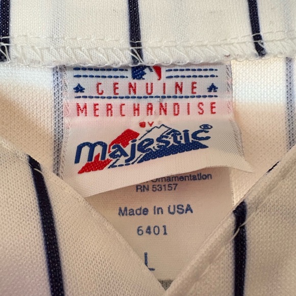 MAJESTIC NWOT GENUINE MERCHANDISE YANKEES DEREK JETER # 2 STITCHES SIZE L Kids - Picture 3 of 7
